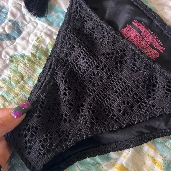 Victoria secret bikini bottoms - Picture 2 of 3